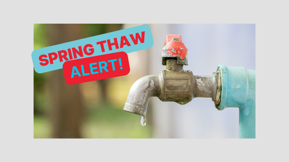 Small outdoor pipe leak caused by winter freeze damage